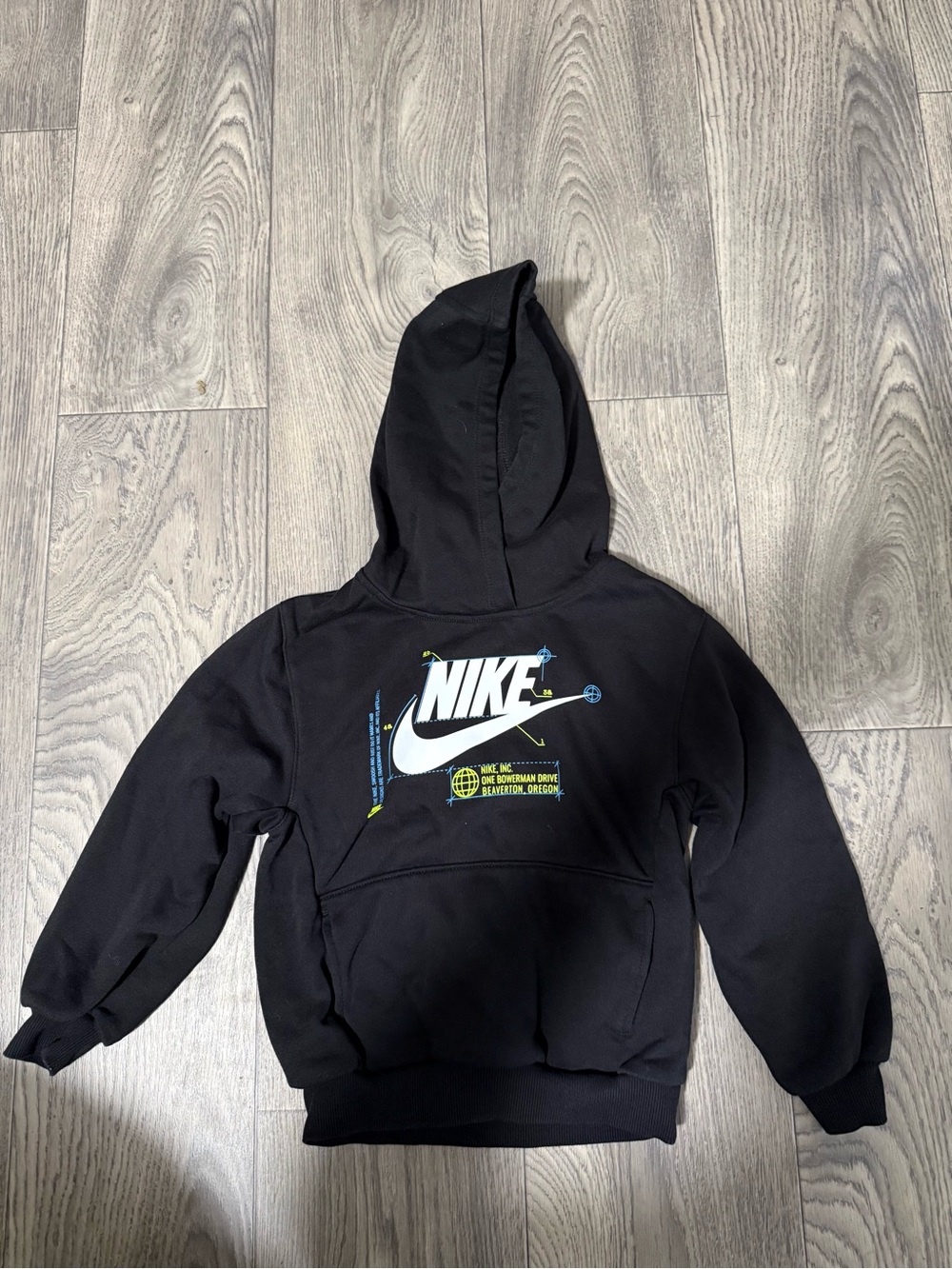 Nike sweatshirt